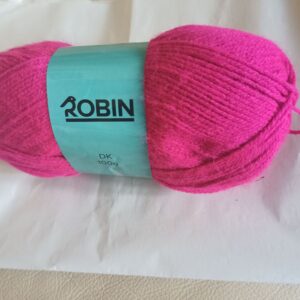 Robin Yarn  DK .97 Cerise. 4 x 100g (Copy)