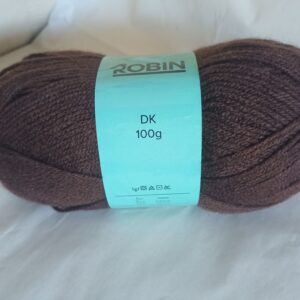 Robin yarn 051 brown. 1 x 100g