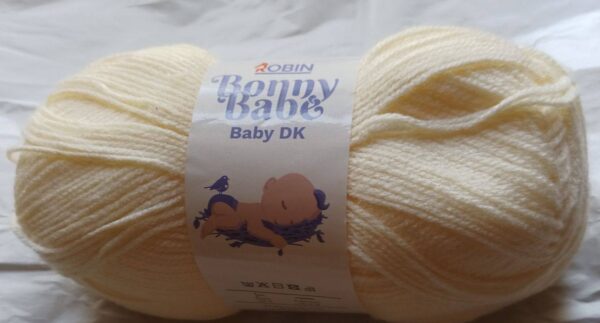 Robin baby yarn. 1363 Lemon. 100g